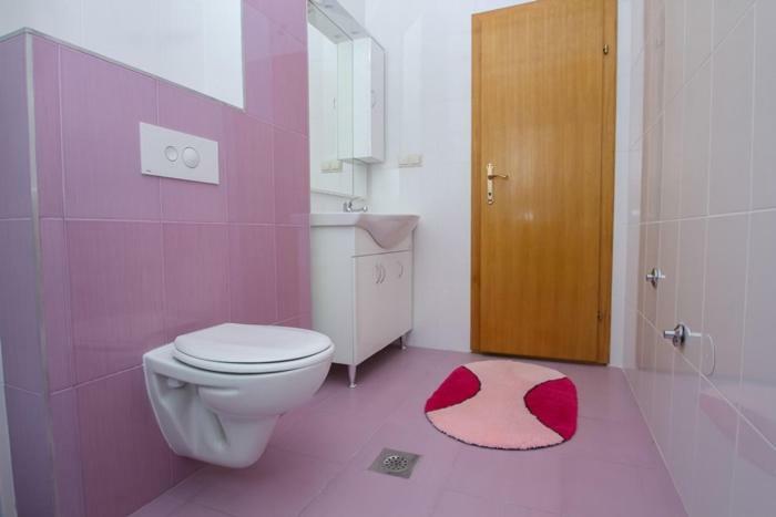 Apartmani Pranjic Каштела Экстерьер фото